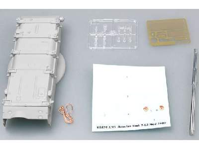 T-62 Main Battle Tank Mod.1962 - image 3