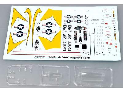 F-100C Super Sabre - image 2