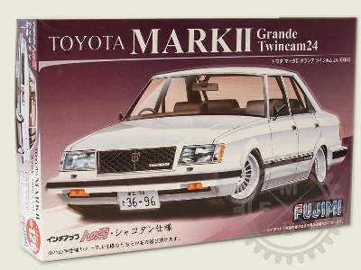 Toyota Mark 2 Grande (GX 61) - image 1