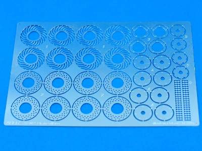 Brake discs  - photo-etched parts - image 1