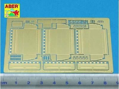 Cromwell Mk. IV Vol. 3 - Side storage boxes - photoetched parts - image 1