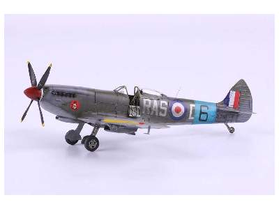 Spitfire Mk.XVI Bubbletop - image 28