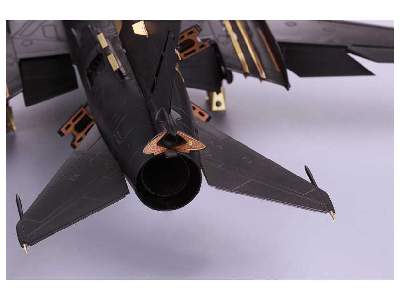 Su-17 M3/ M4 exterior 1/48 - Kitty Hawk - image 7