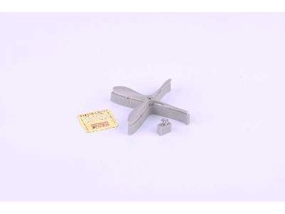 SE.5a propeller four-blade 1/48 - Eduard - image 7