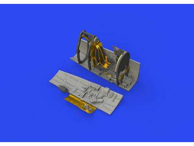 Spitfire Mk. VIII cockpit 1/72 - Eduard - image 5