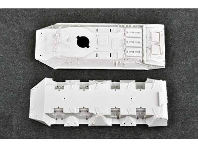 Russian BTR-70 APC early version  - image 5