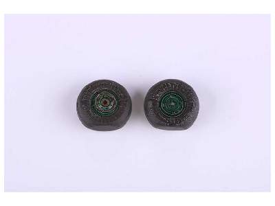 Su-34 wheels 1/48 - Hobby Boss - image 11