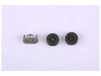 Su-34 wheels 1/48 - Hobby Boss - image 12