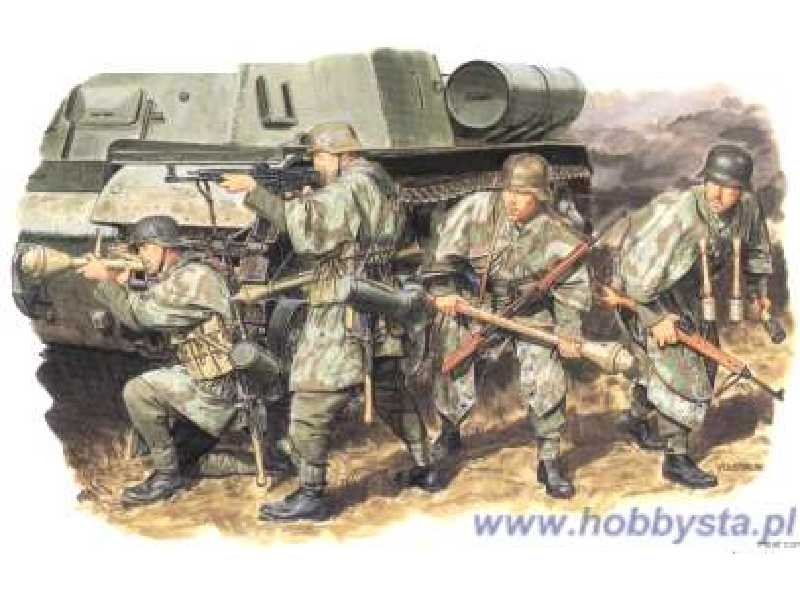 Figures German Grenadiers (East Prussia 1945) - image 1