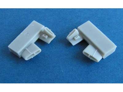 Meteor F.8 spent cartridge case chutes for Airfix - image 1