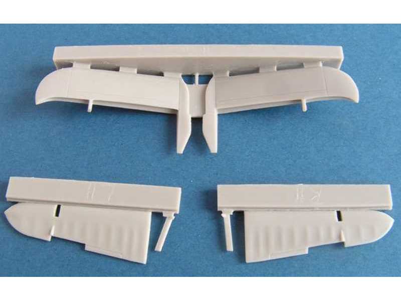 Beaufighter tailplane early version for Airfix - image 1