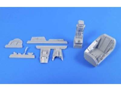 BAC Lightning F1/F1A Cocpit Set - image 1