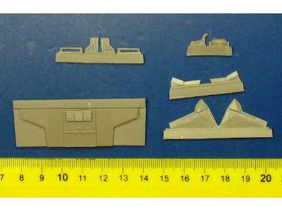 Hawker Hurricane Mk.I - Main Undercarriage Set for Airfix kit - image 1