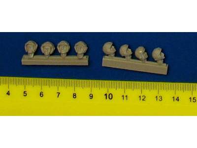 Universal Military Pilot Heads w/helmets (8 pcs) - image 3