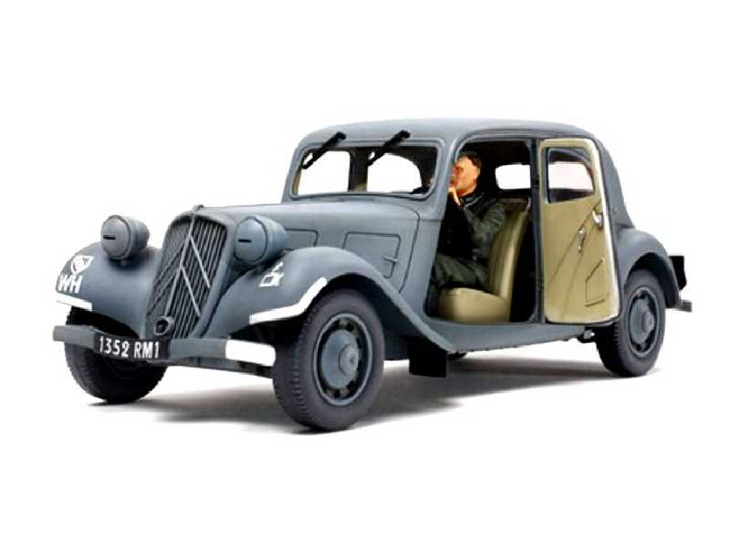 Citroen Traction 11CV - Staff Car - image 1