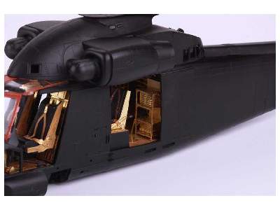 Super Seasprite cargo interior 1/48 - Kitty Hawk - image 3