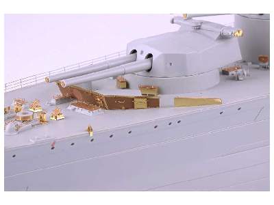 HMS Hood pt.5 deck 1/200 - Trumpeter - image 5