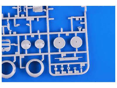 Sopwith F.1 Camel 1/32 - Wingnut Wings - image 3