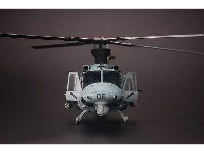 Bell UH-1Y Venom - Super Huey - image 2
