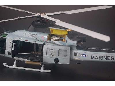 Bell UH-1Y Venom - Super Huey - image 3