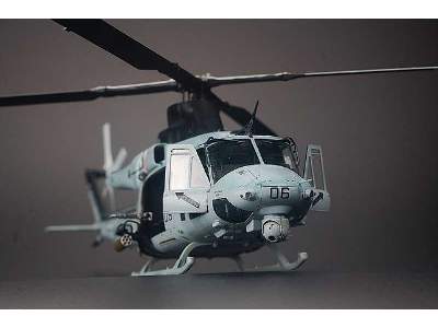 Bell UH-1Y Venom - Super Huey - image 5