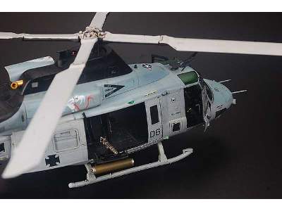 Bell UH-1Y Venom - Super Huey - image 11