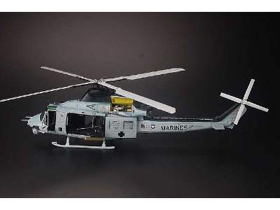 Bell UH-1Y Venom - Super Huey - image 27