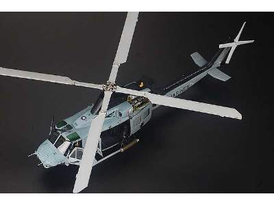 Bell UH-1Y Venom - Super Huey - image 30