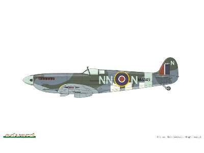 Spitfire Mk.IX - Czechoslovak pilots - Nasi se vraceji  - image 30