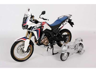 Honda CRF1000L Africa Twin - image 4