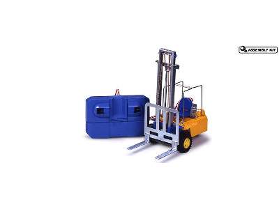 Remote Controlled Forklift - image 1