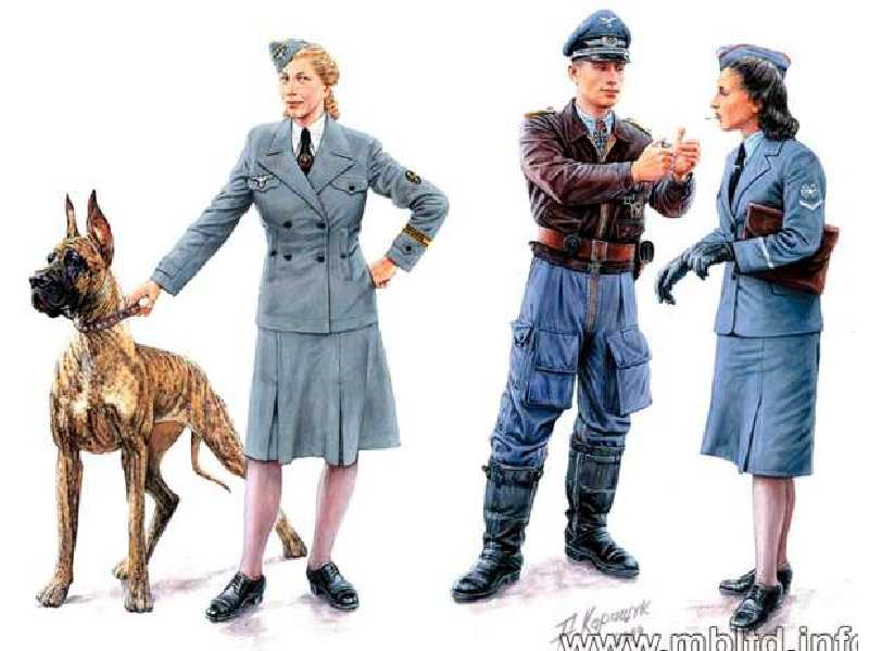 Women at War: Germany, Luftwaffe Helferinnen - image 1