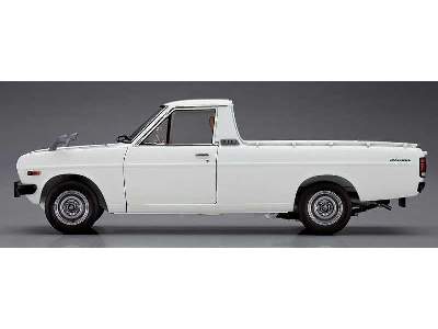 Nissan Sunny Truck Long Bed Deluxe - image 4
