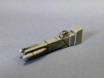 F16 tailcone with drag chute for Tamiya - image 1