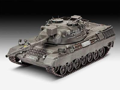 Leopard 1A1 - image 3