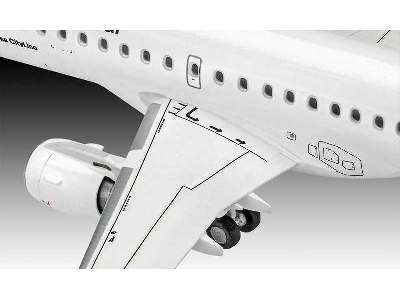 Embraer 190 Lufthansa Gift Set - image 2