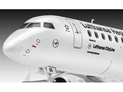Embraer 190 Lufthansa Gift Set - image 11