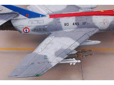Dassault Super Etendard - image 5