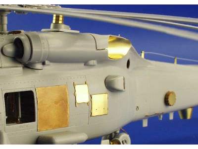 SH-60B/ J Sea Hawk exterior 1/48 - Italeri - image 7