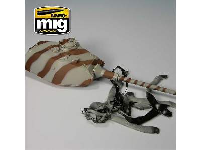 Camouflage Masking Putty - image 5