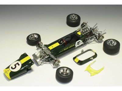 Team Lotus Type 49 1967 - image 4