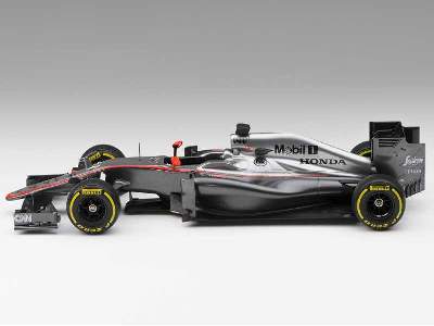 McLaren Honda MP4-30 2015 Early Season - image 3