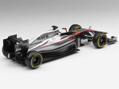 McLaren Honda MP4-30 2015 Early Season - image 4