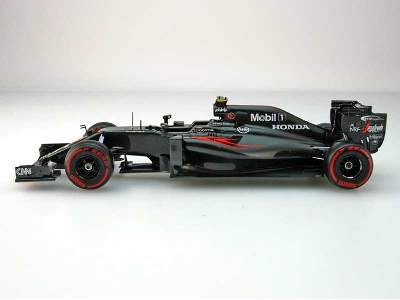 McLaren Honda MP4-31 Late season version - image 4