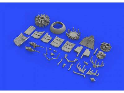 Fw 190A-4 engine & fuselage guns 1/48 - Eduard - image 4