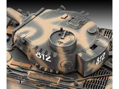 Tiger I Ausf.E 75th Anniversary - Gift Set - image 13
