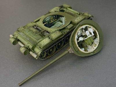 T-54-3 Soviet Medium Tank model 1951 - Interior kit - image 3