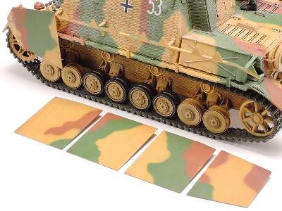 German Assault Tank IV - Brummbar Late Production - image 4