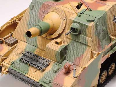 German Assault Tank IV - Brummbar Late Production - image 9