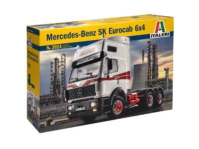 Mercedes Benz SK Eurocab 6x4 - image 2